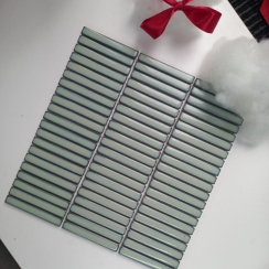 GẠCH THẺ STRIPE XANH BƠ NHẠT