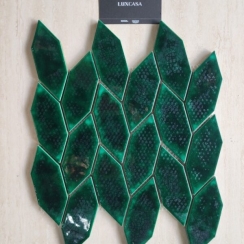 GẠCH MOSAIC HÌNH CHIẾC LÁ MÀU XANH LM-01G
